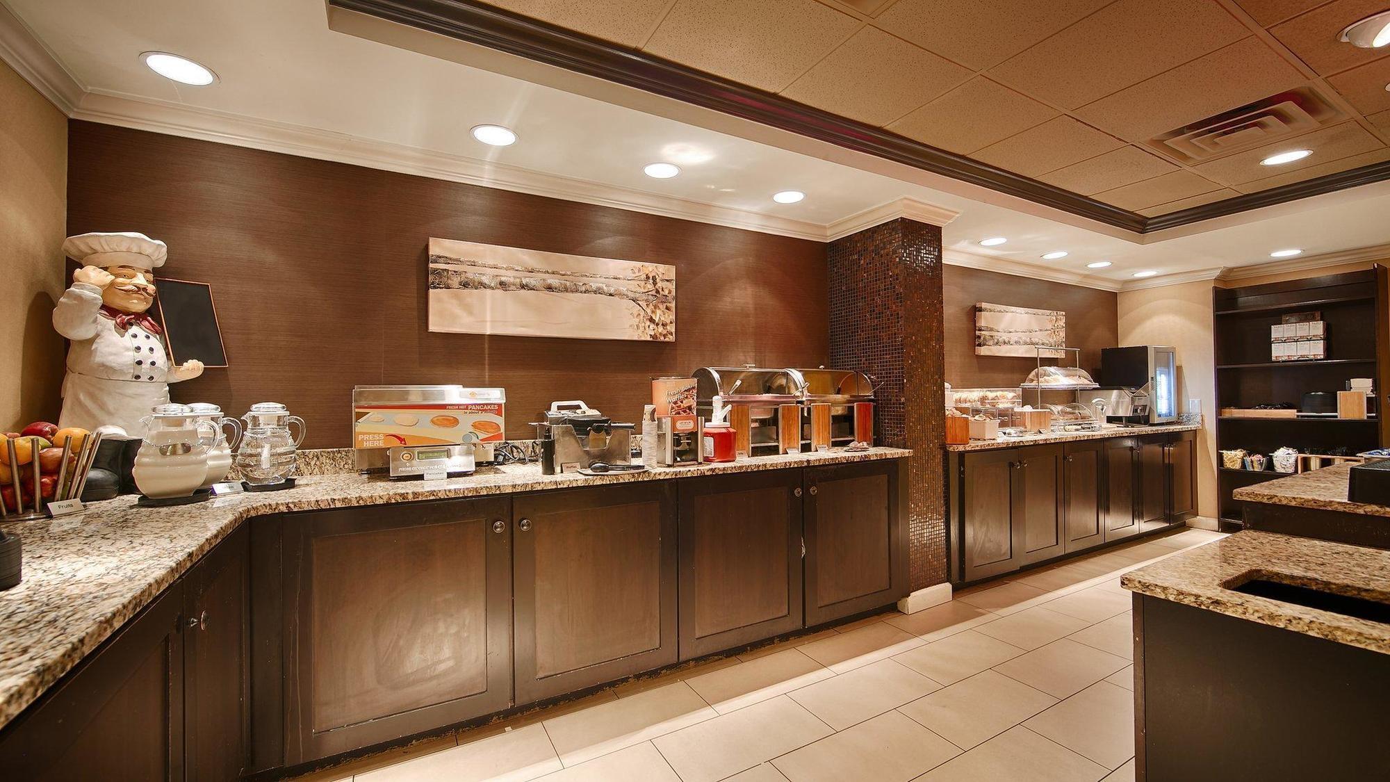 Inn At The Peachtrees, Ascend Hotel Collection Atlanta Zewnętrze zdjęcie